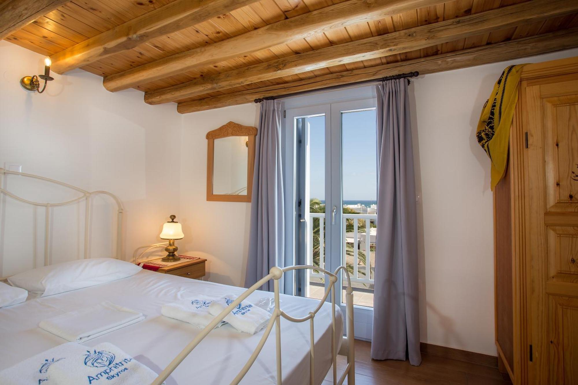 Amphitrite Apartments Skyros Exterior foto